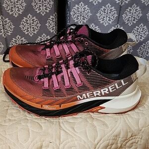 Merrell Women's Pink and Orange Athletic Shoes